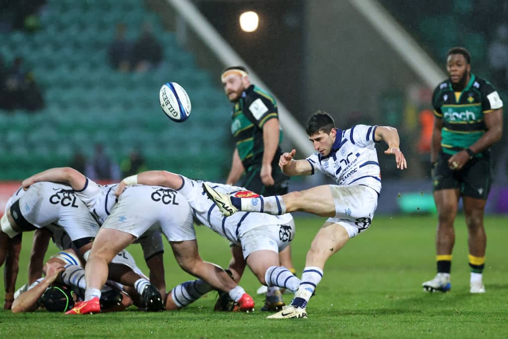 explore the thrilling recap of the key victory between castres and clermont. discover the highlights, pivotal moments, and standout performances that defined this exciting match in the latest rugby showdown.